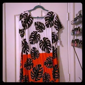 Short sleeve sheath kick around